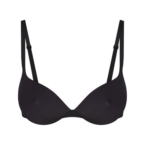 skims ultimate nipple bra|I Road.